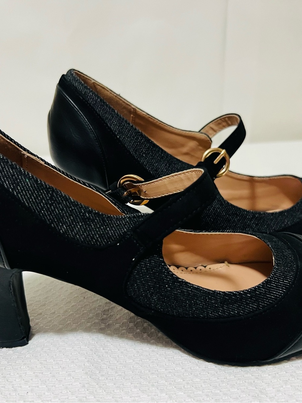 Women’s Journee Collection Black Mary Jane Block Heels Size 9 1/2 - Picture 3 of 8
